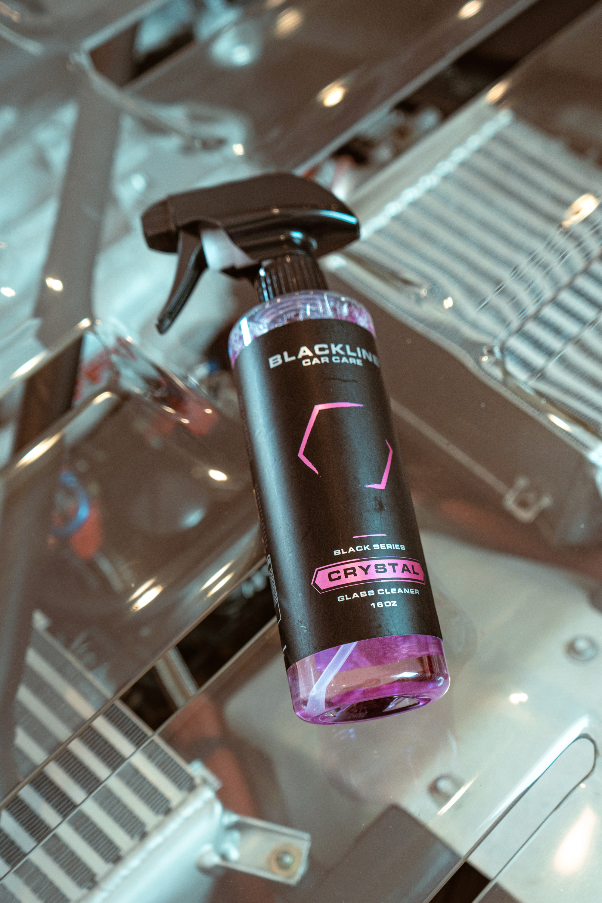 BLACKLINE® CRYSTAL GLASS CLEANER Secondary image