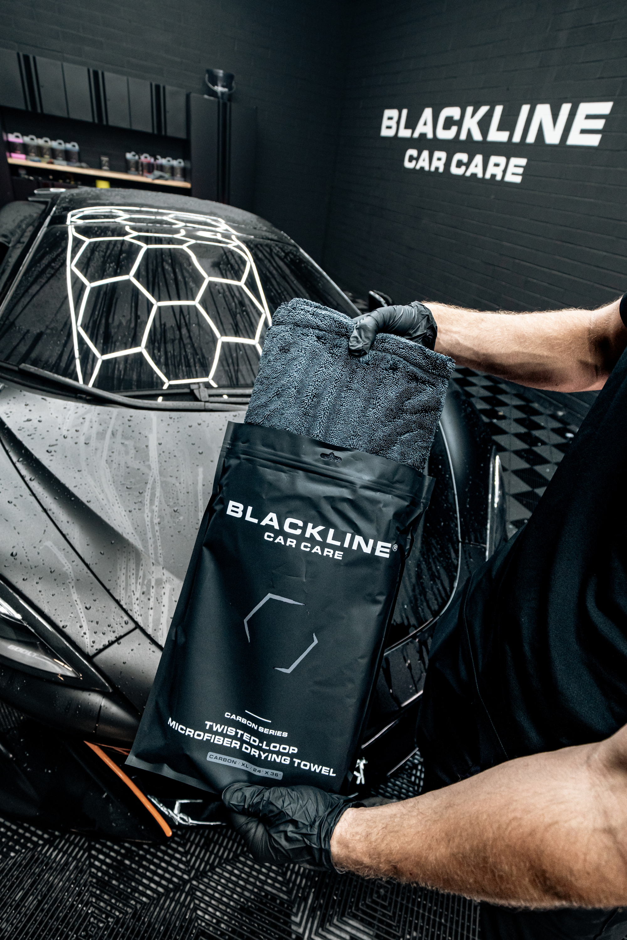 BLACKLINE® TWISTED-LOOP DRYING TOWEL Secondary image