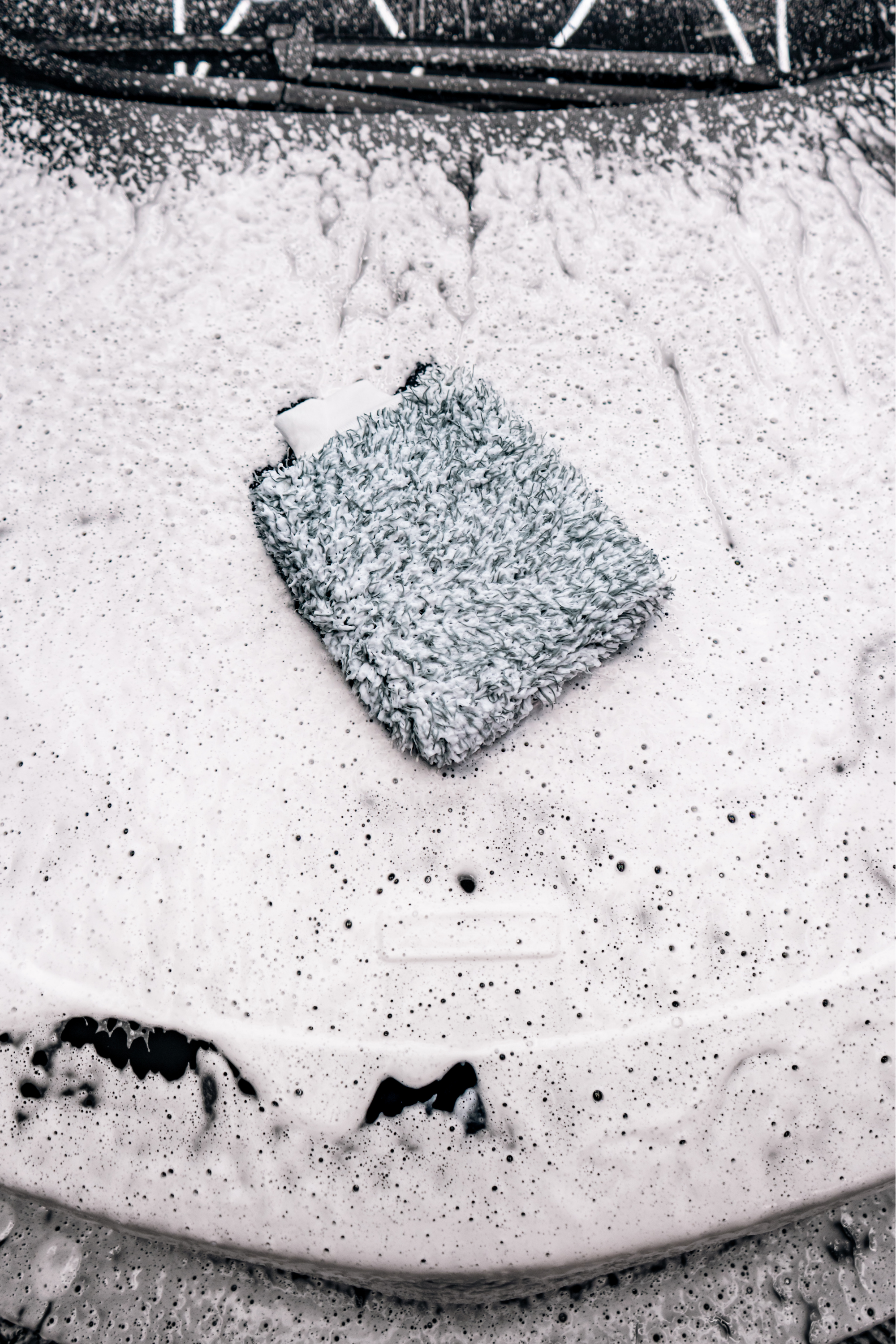BLACKLINE® MICROFIBER WASH MITT Secondary image