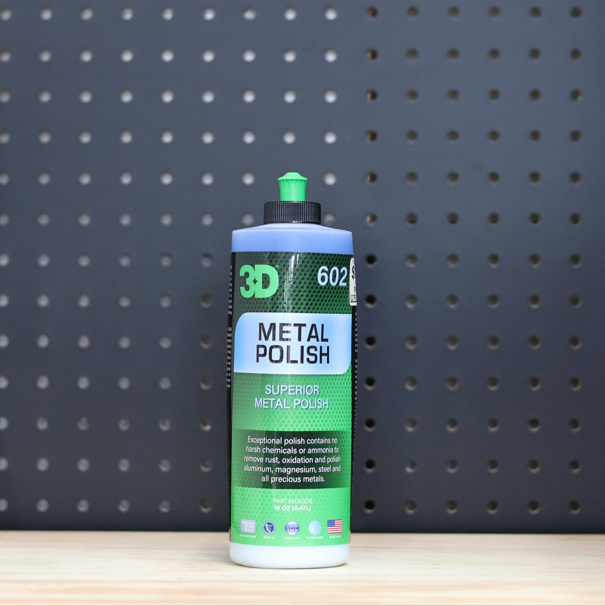 3D Metal Polish PNT bottle front view